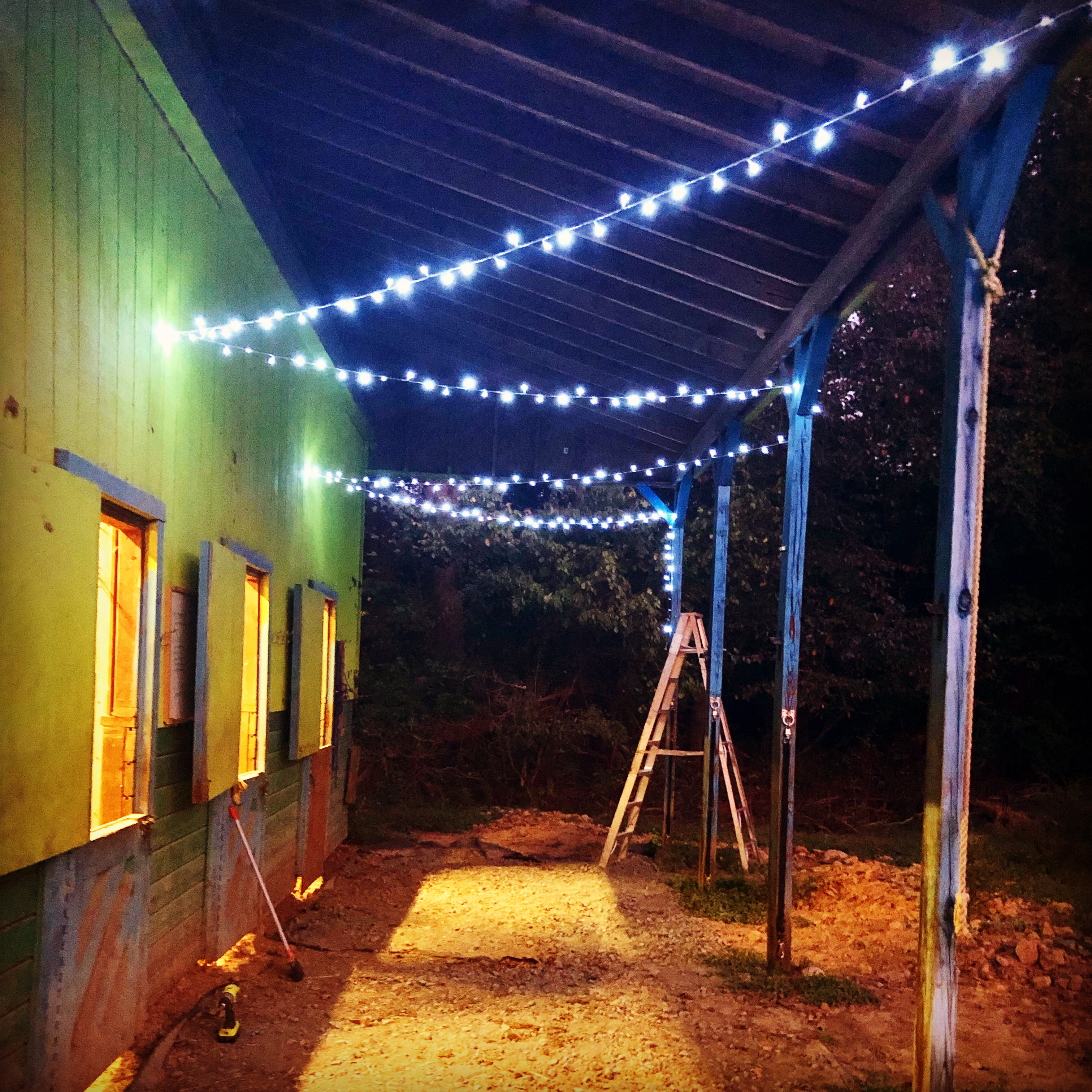 LED Christmas Lights Barn Hack